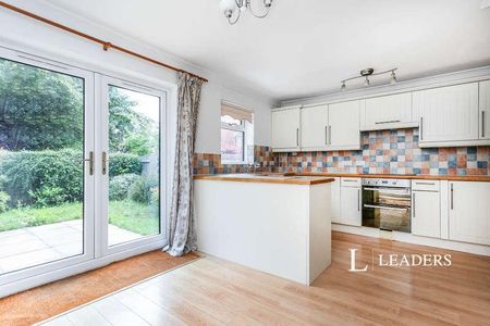 Fishers Field, Buckingham, MK18 - Photo 5