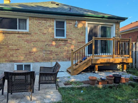 For Lease - 43 Tansley Avenue Unit# Main floor, Toronto, Ontario - Photo 1