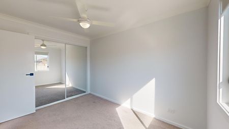 5a Topaz Way, Rutherford NSW 2320 - Photo 4