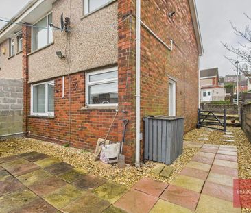 2 bedroom semi-detached house to rent - Photo 2