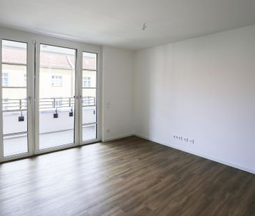 Neubau mit zwei Balkonen - schöne 3-Zi.-Wohnung für Komfortliebhaber - Photo 1