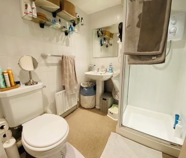 Sinfin Avenue, Derby - Photo 6