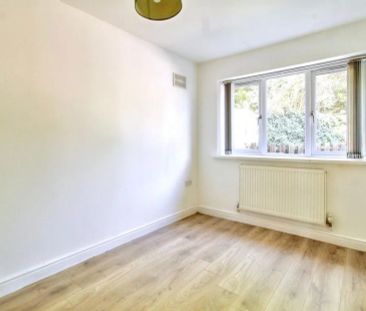 Bye Pass Road, Chilwell, NG9 5HL - Photo 3