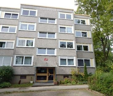 Stop! Großzügige 3,5-Zimmer-Wohnung (WBS) - Foto 1