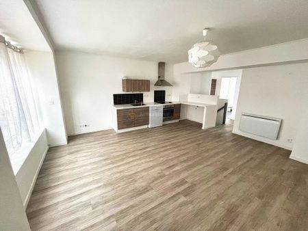 Location Appartement 3 pièces 54 m2 à Brest - Photo 2