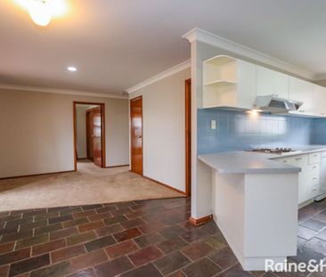 8 Wright Place, Windradyne, NSW 2795 - Photo 5