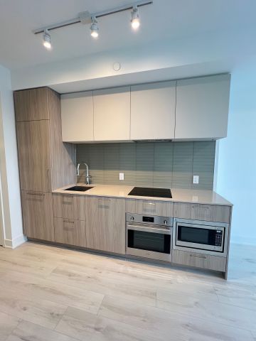 For Lease - 36 Olive Avenue, Toronto, Ontario - Photo 5