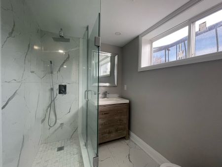 For Lease - 22 Decarie Circle Unit# Basement Apartment, Toronto, Ontario - Photo 3