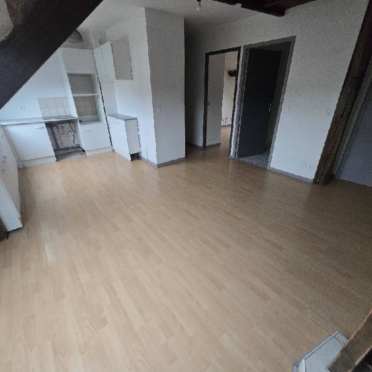 Location Appartement 3 pièces 44m² NANTEUIL LES MEAUX 77100 - Photo 1