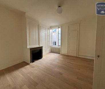 Appartement à louer 4 pièces 102.34m² - Photo 2