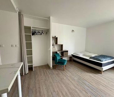 Location Appartement 1 pièce 30m² - Photo 3