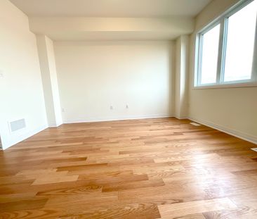 For Lease - 242 Port Crescent, Welland, Ontario - Photo 3