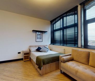 Studio to rent - Photo 3