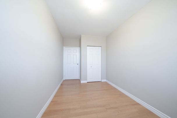 For Lease - 468 Ottawa Street Unit# 303A, Hamilton, Ontario - Photo 1