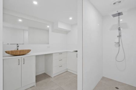 Brand New Off-Grid Barn Style Home on 5,800sqm - Photo 5