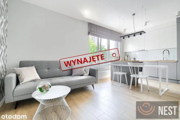 Nowe Miasto: Dwupokojowe mieszkanie z balkonem - Photo 1