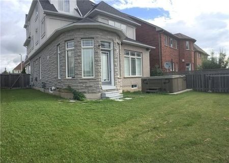 For Lease - 1 Copperstone Crescent, Richmond Hill, Ontario - Photo 4