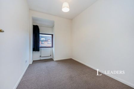 5 bedroom detached house to rent - Photo 5