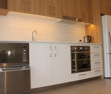 G03/2 Wembley Court, Subiaco - Photo 6