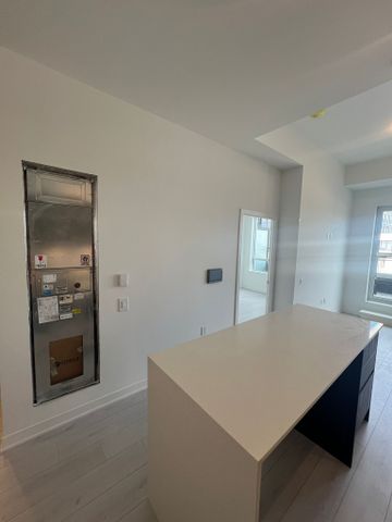 For Lease - 395 Dundas Street Unit# 203, Oakville, Ontario - Photo 4