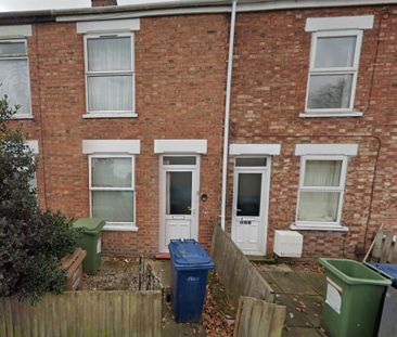 3 bedroom terraced house to rent - Photo 6