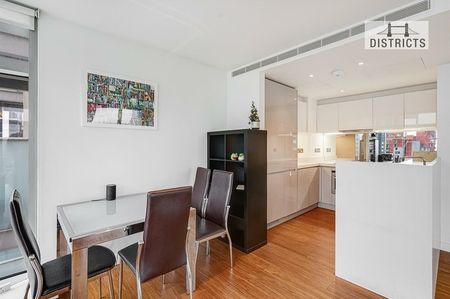 Apartment to rent in Pan Peninsula Square, London - Photo 4