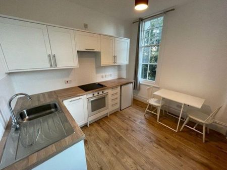 1 bedroom flat to rent - Photo 5