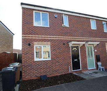 Pinewood Crescent, Lincoln, LN6 - Photo 1