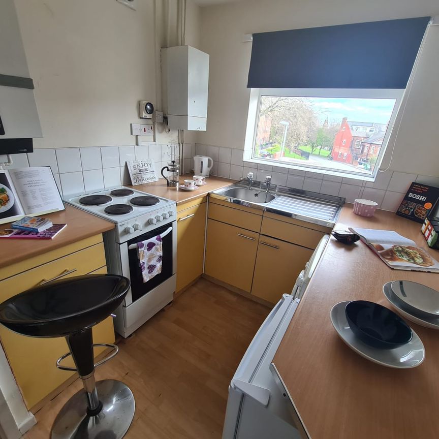 1 Bed - 11 Kendal Bank, City Centre, Leeds - LS3 1NR - Professional - Photo 1