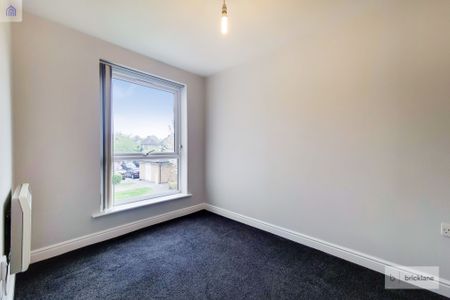 2 Connington Crescent, E4 - Photo 4