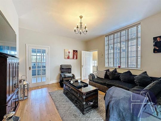 4 bedroom semi-detached house to rent - Photo 1