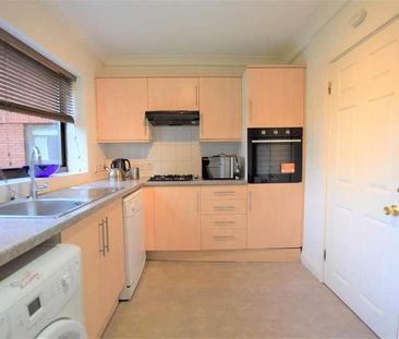 Spencer Close, Finchley, N3 - Photo 4