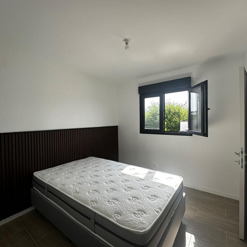Appartement 1 pièce(s) 64 m2 - Photo 1
