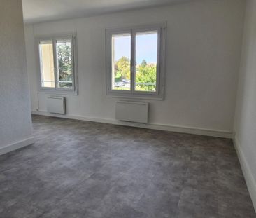 Un appartement de type 2 sis 646 route de nuelles ... - Photo 3