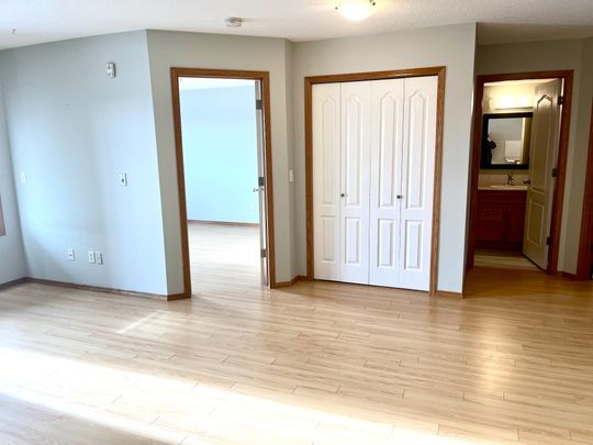 121, 260 Duston Street, Red Deer AB **unfurnished** - Photo 1