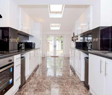 Donnington, Newbury, RG14 - Photo 3