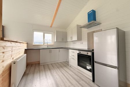 Feoffee Common Lane - Photo 4