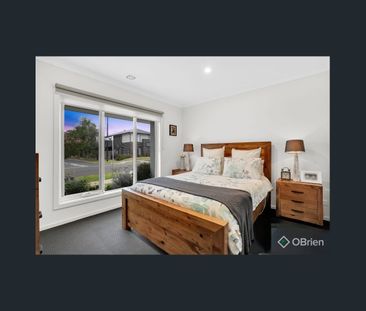 Modern & Comfortable - Photo 3