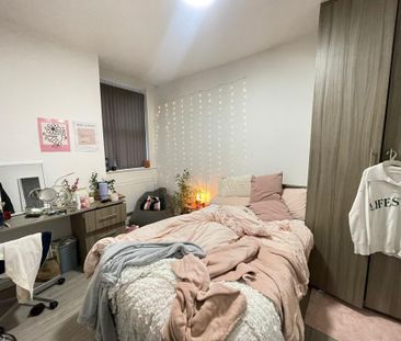 4 bedroom townhouse to rent - Photo 4