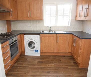 Price £1,650 pcm - Available Now - Unfurnished - Photo 4