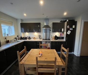 2 bedroom apartment to rent - Photo 5