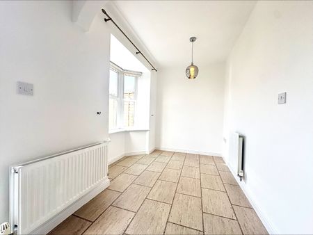 Bingley, ., West Yorkshire - Photo 2