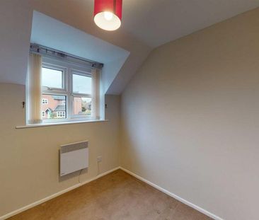 3 bedroom semi-detached house to rent - Photo 6