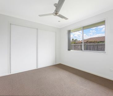 Fantastic low maintenance home! - Photo 6