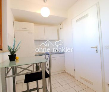 Frisch renovierte und geräumige 1-Zimmer Wohnung mit sehr guter Anb... - Photo 1