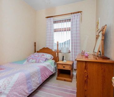 4 Prince Edward Gardens, Belfast, BT9 5GD - Photo 5