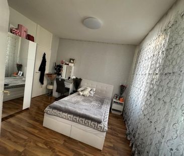 Helle großzügige 4-Zimmer Wohnung in Solingen Höhscheid - Photo 5