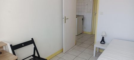 Location Appartement 2 pièces Meublé 23m² BREST 29200 - Photo 5