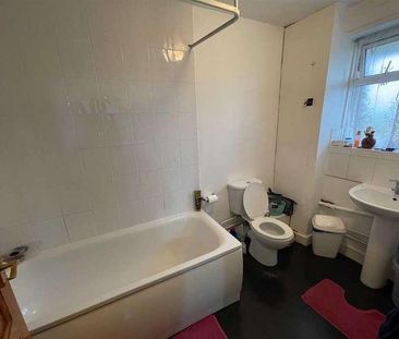 Lady Margaret Road, Southall, UB1 - Photo 5