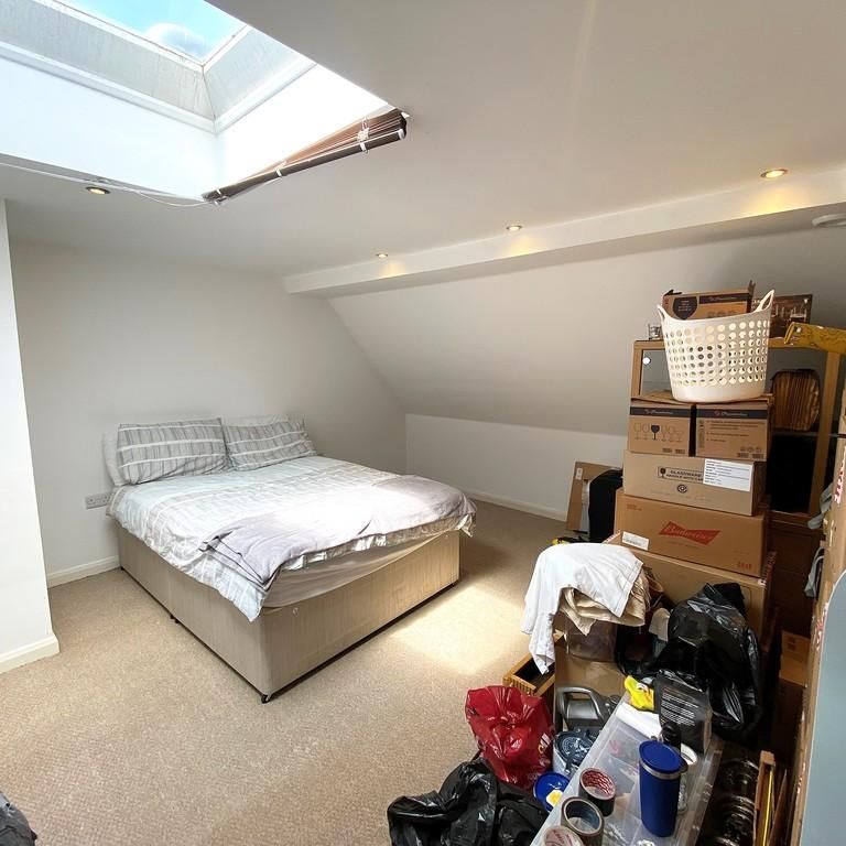 3 bedroom apartment to rent - Photo 1